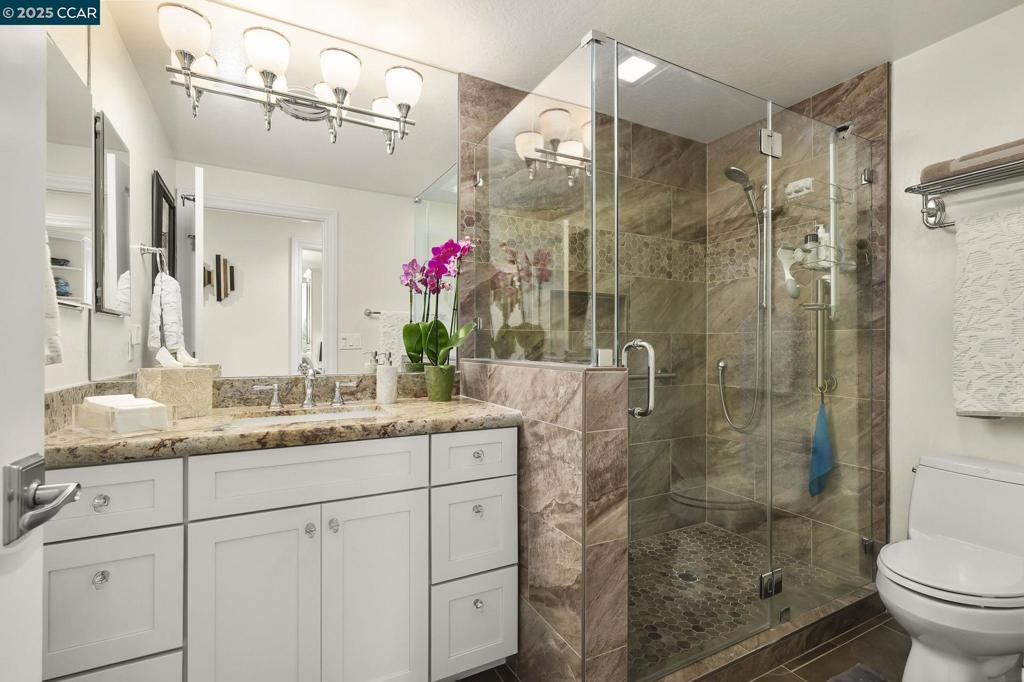 ROSSMOOR - Residential