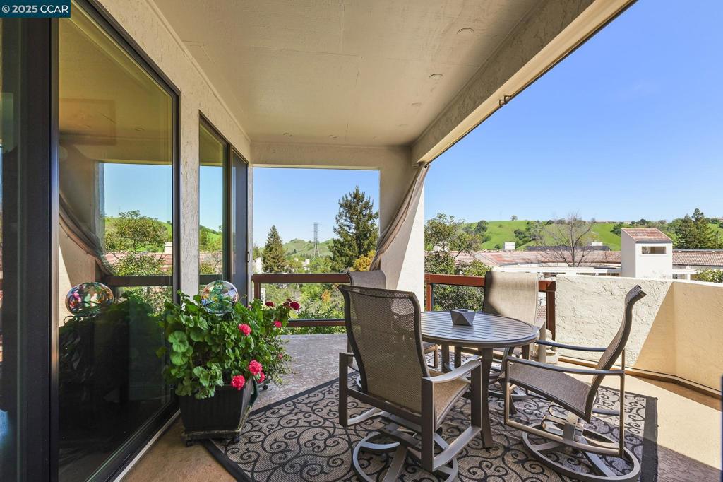 ROSSMOOR - Residential