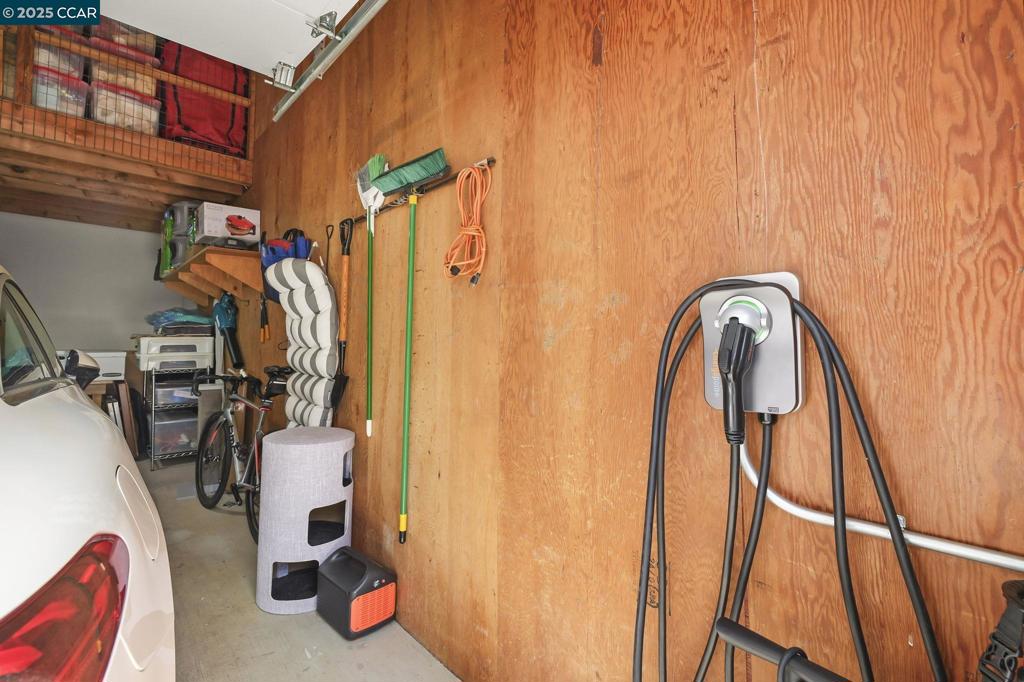 ROSSMOOR - Residential