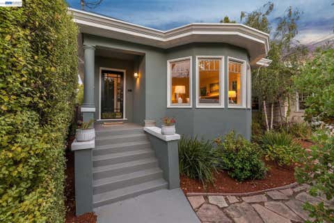Photo of 847 PERALTA AVENUE AVE, Berkeley, CA 94707 (MLS # 41144692)