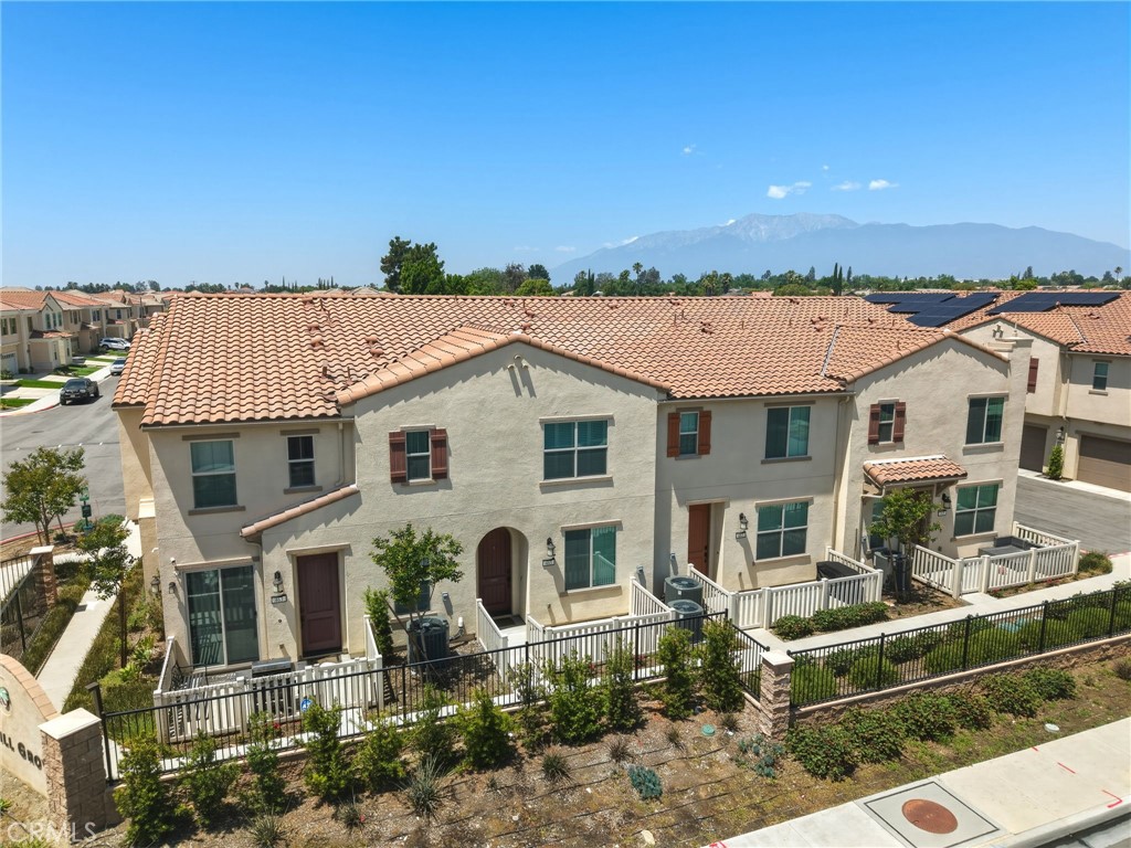 465 N Beechwood
