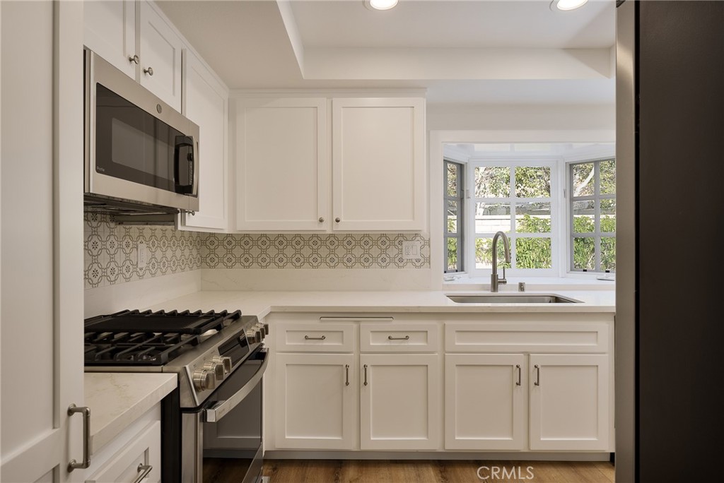 Landmark (LAND) - Residential Lease