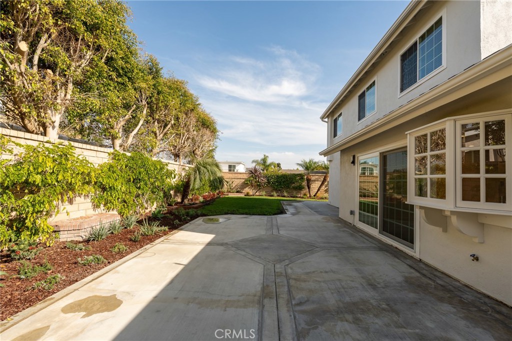 Landmark (LAND) - Residential Lease