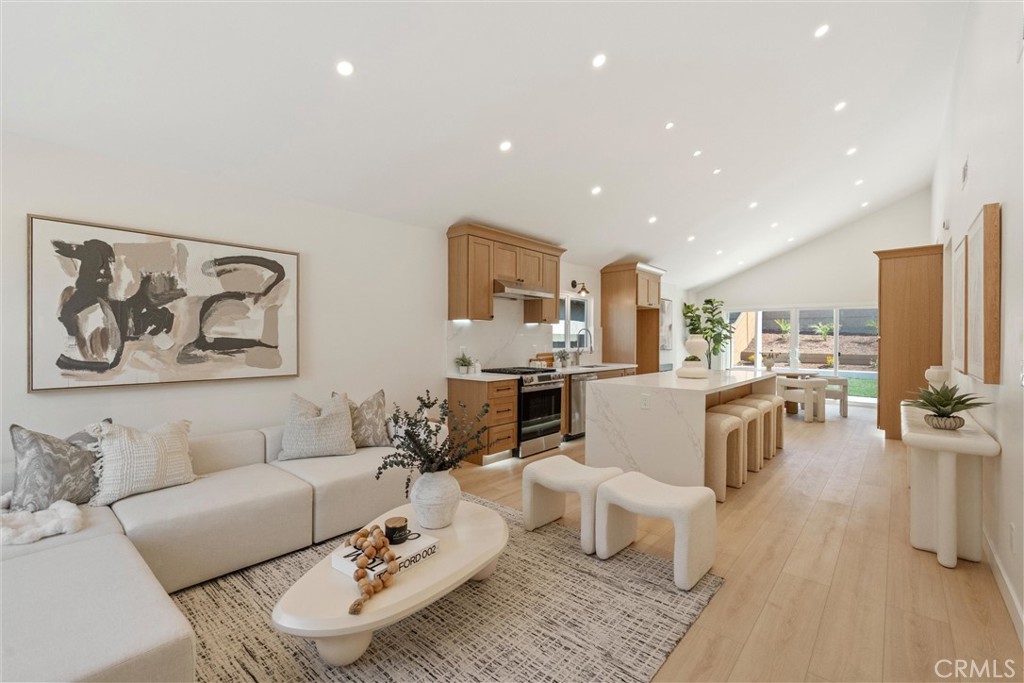 13220 Sutton