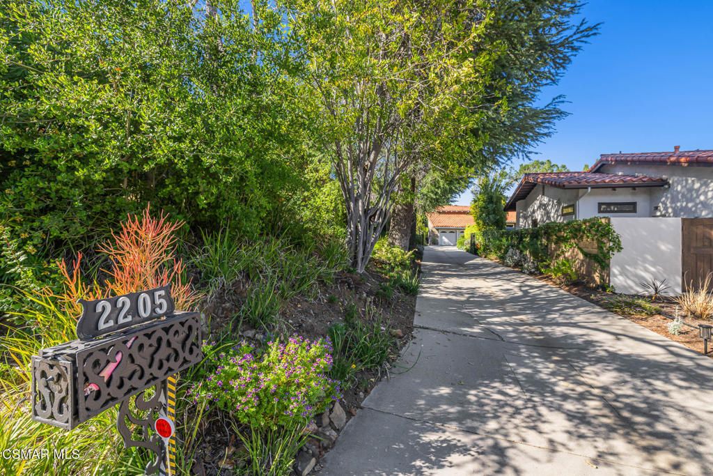 Photo of 2205 Highgate Road, Westlake Village, CA 91361 (MLS # 226001334)