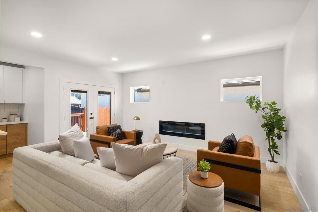 North Park - Residential Income