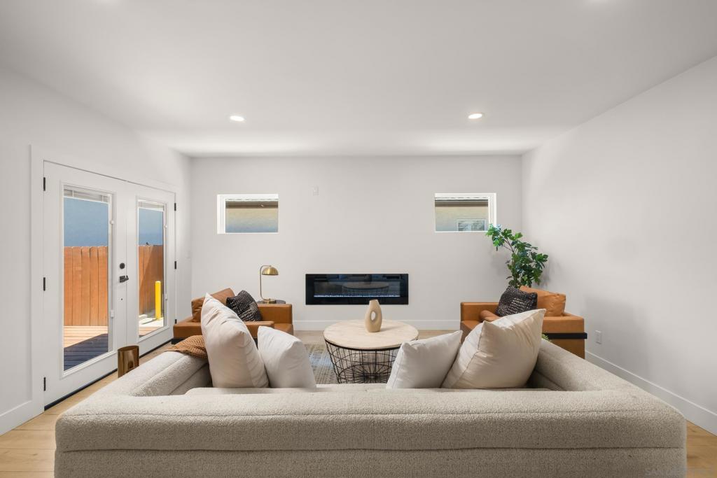 North Park - Residential Income