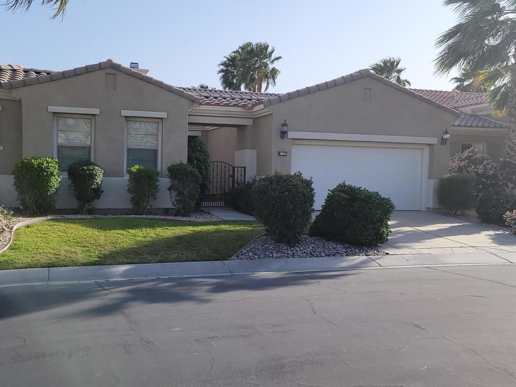 Photo of 81101 Avenida Lorena, Indio, CA 92203 (MLS # 219146883DA)