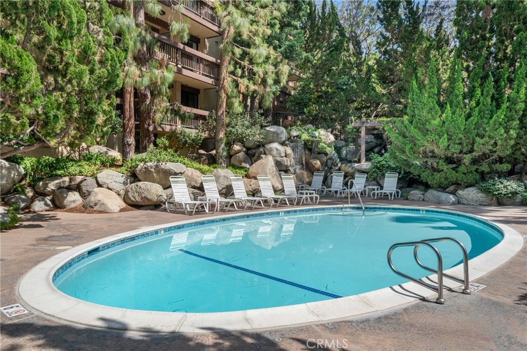 1645 Clark Avenue 115