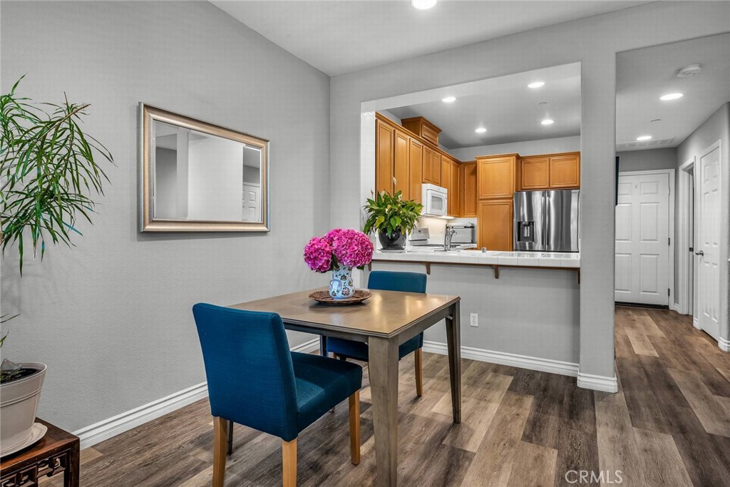 Aldea/Dos Vientos (208) - Residential Lease