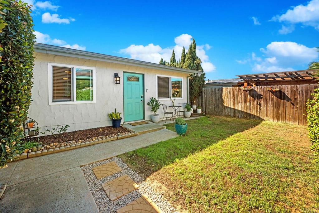 3679 Rosa Linda Street