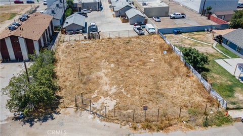 Photo of 127 K ST, Bakersfield, CA 93304 (MLS # SR26130220)