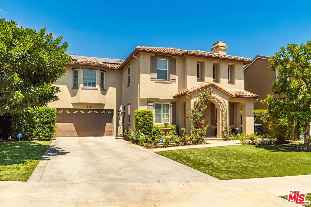 13438 Glenwood Drive
