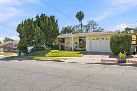 Photo of 3636 Tomahawk Ln LN, San Diego, CA 92117 (MLS # 260014843SD)
