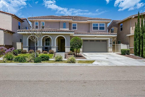 Photo of 1878 El Paseo Ave AVE, Chula Vista, CA 91913 (MLS # 260013599SD)