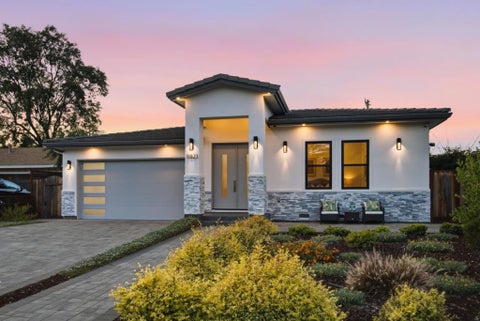 Photo of 18823 Casa Blanca Lane, Saratoga, CA 95070 (MLS # ML82056471)