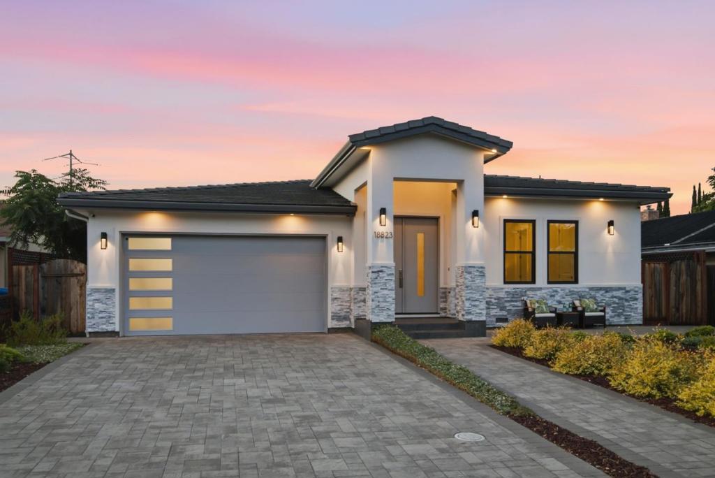 18823 Casa Blanca Lane