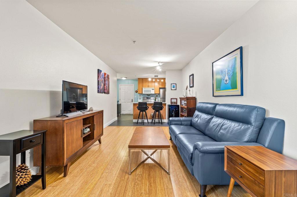 1435 India Street 401