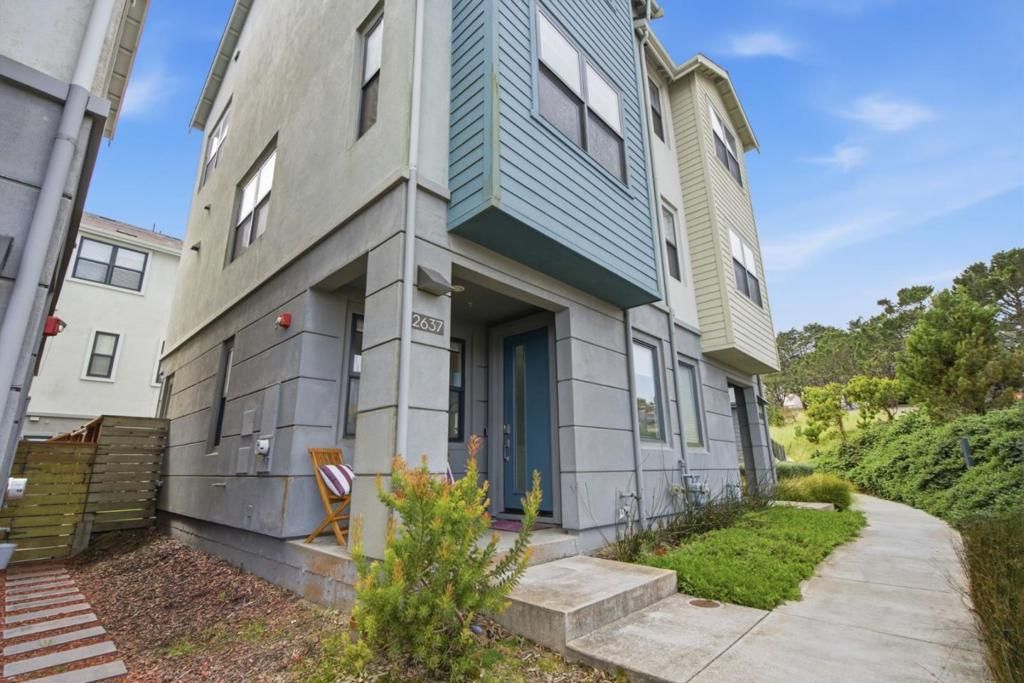 Photo of 2637 Bantry Court, South San Francisco, CA 94080 (MLS # ML82043394)