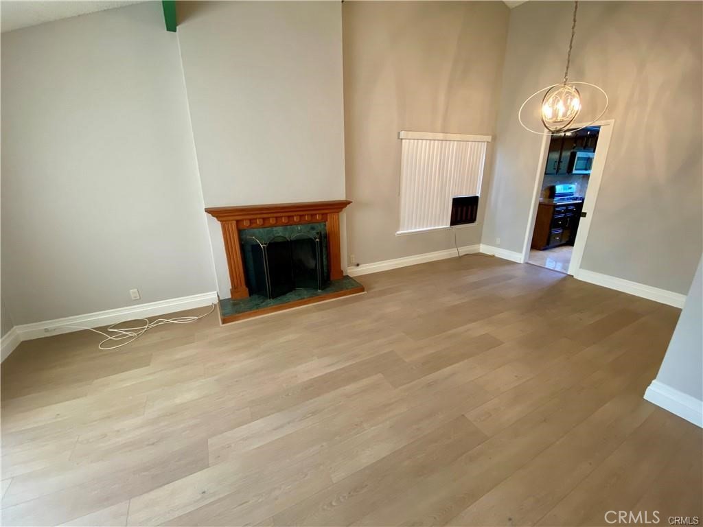 9658 Oakmount Street