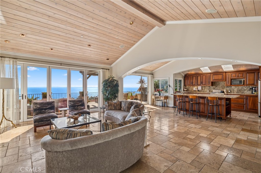 North Laguna (NL) - Residential Lease