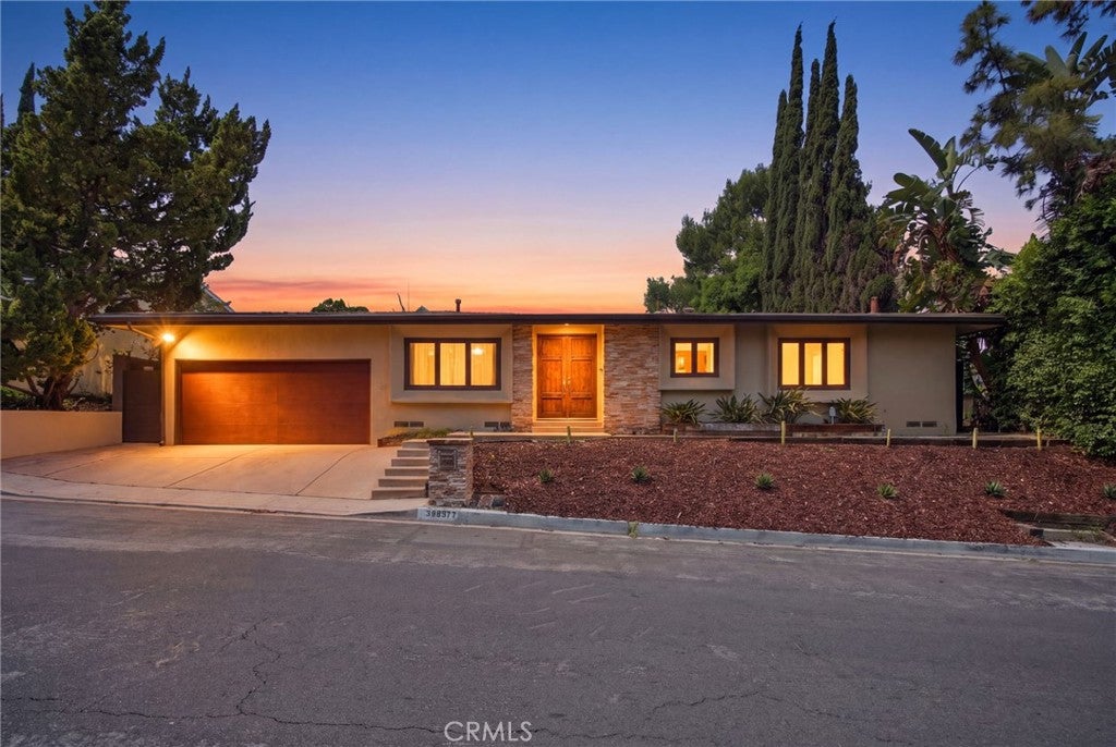 3507 Scadlock LN