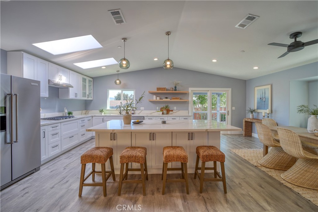 Town of El Moro(680) - Residential