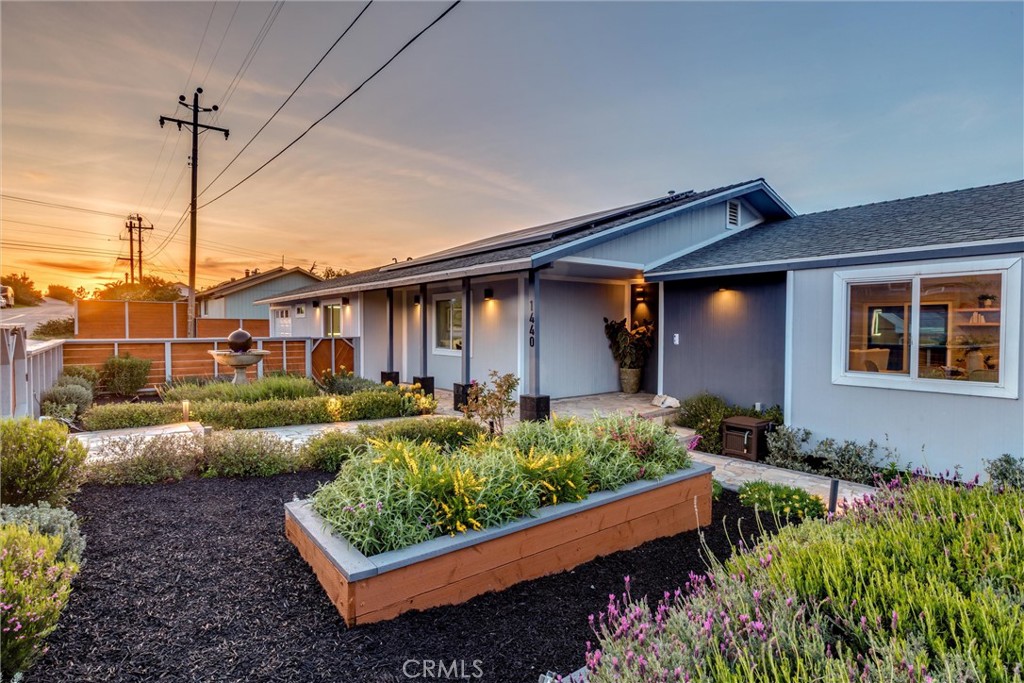 Town of El Moro(680) - Residential