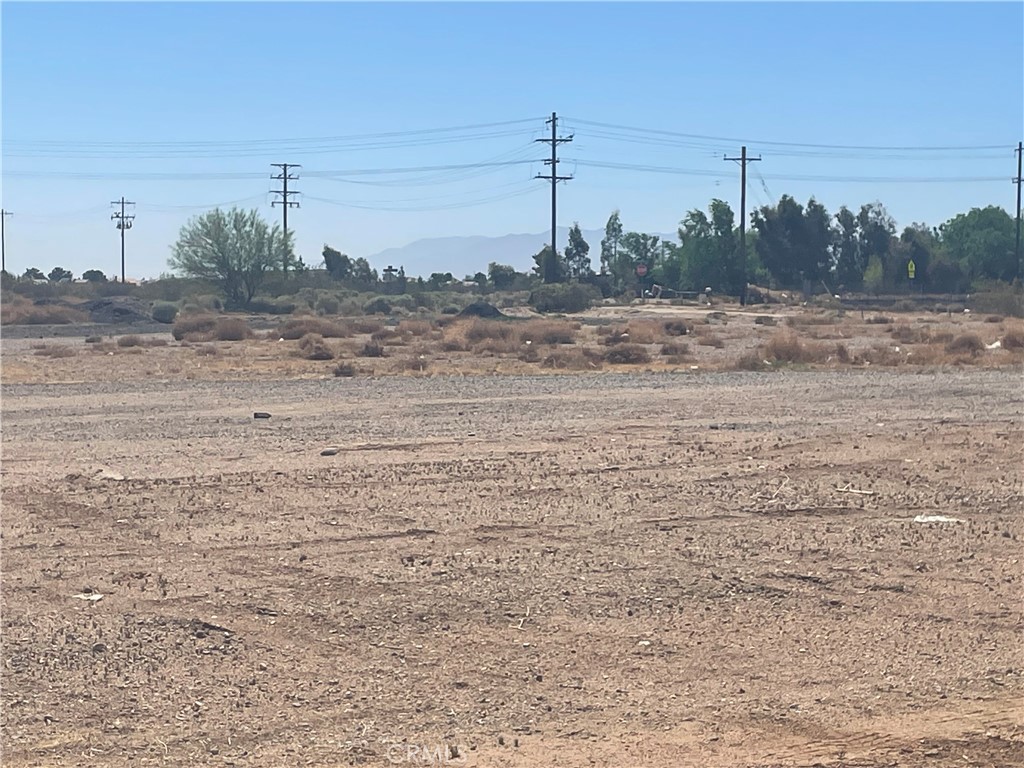 11252 Cactus Road