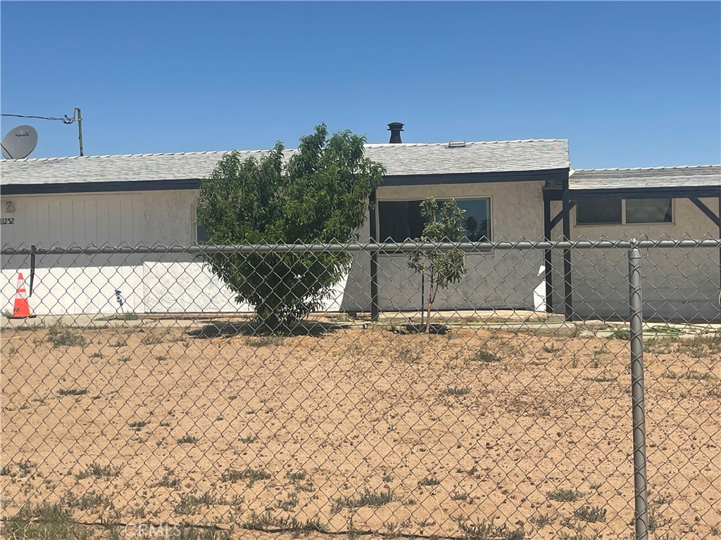 11252 Cactus Road