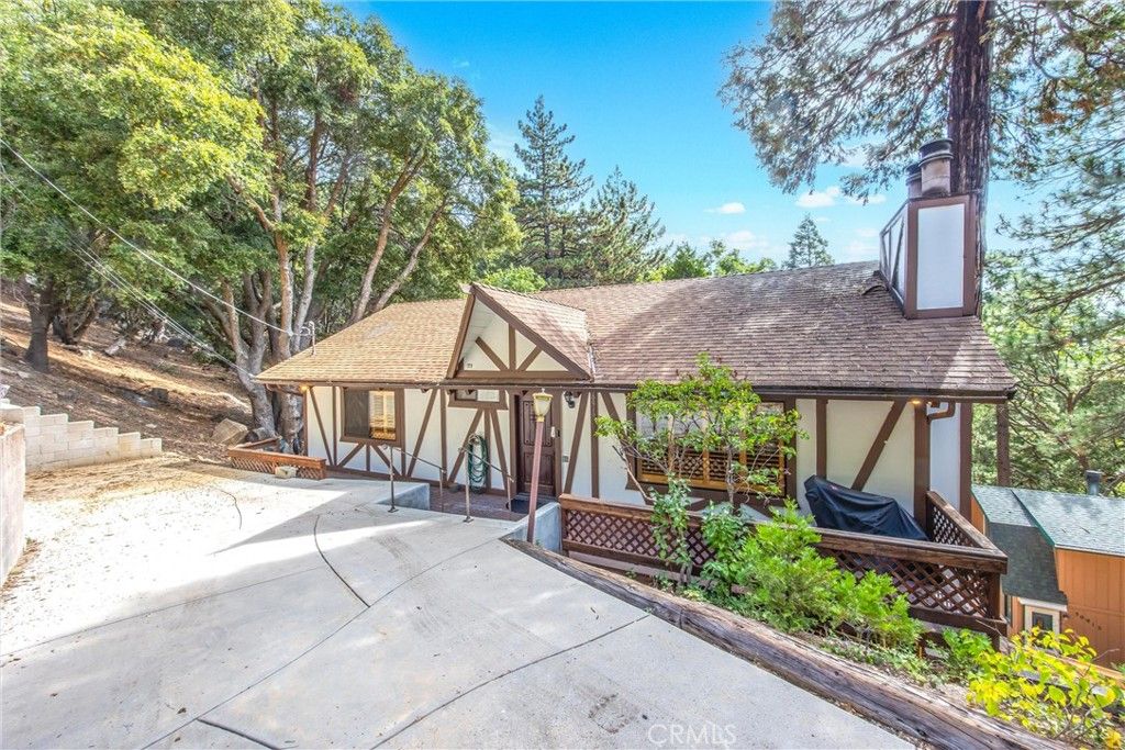 Photo of 30919 All View Drive, Running Springs, CA 92382 (MLS # IV25242667)