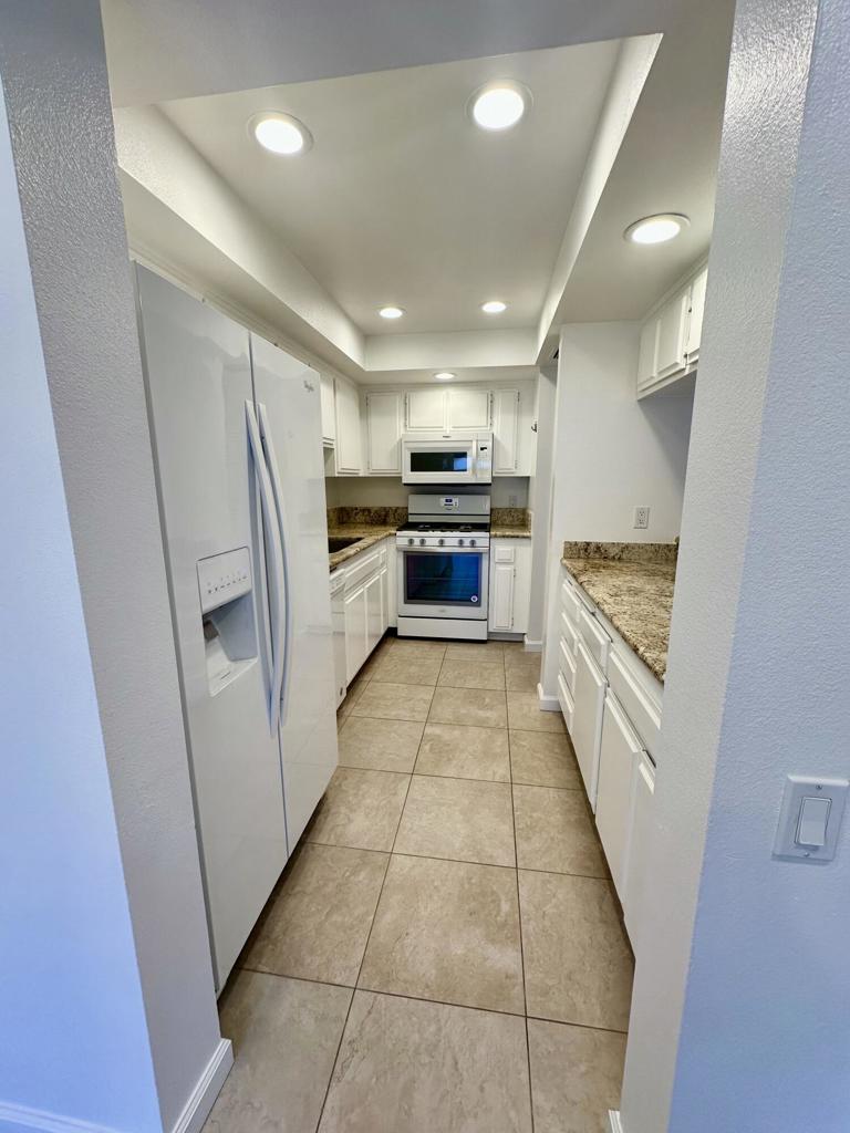 1150 E Palm Canyon Drive 60