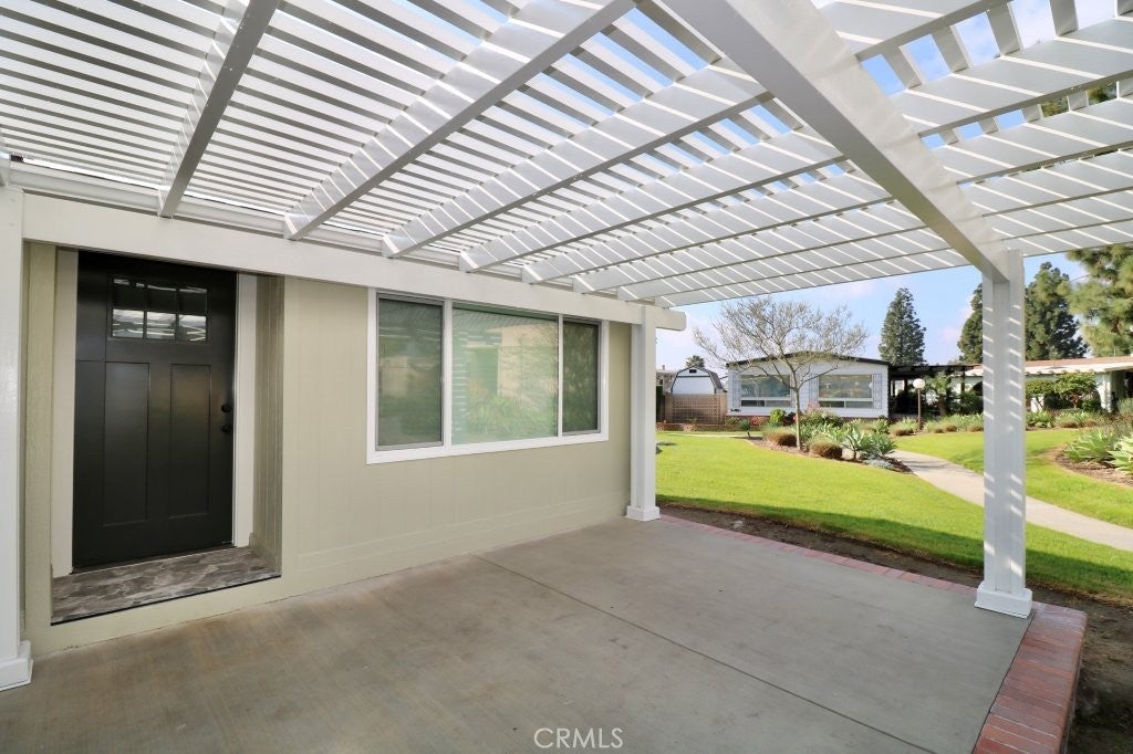 12707 Lake Forest Way 135