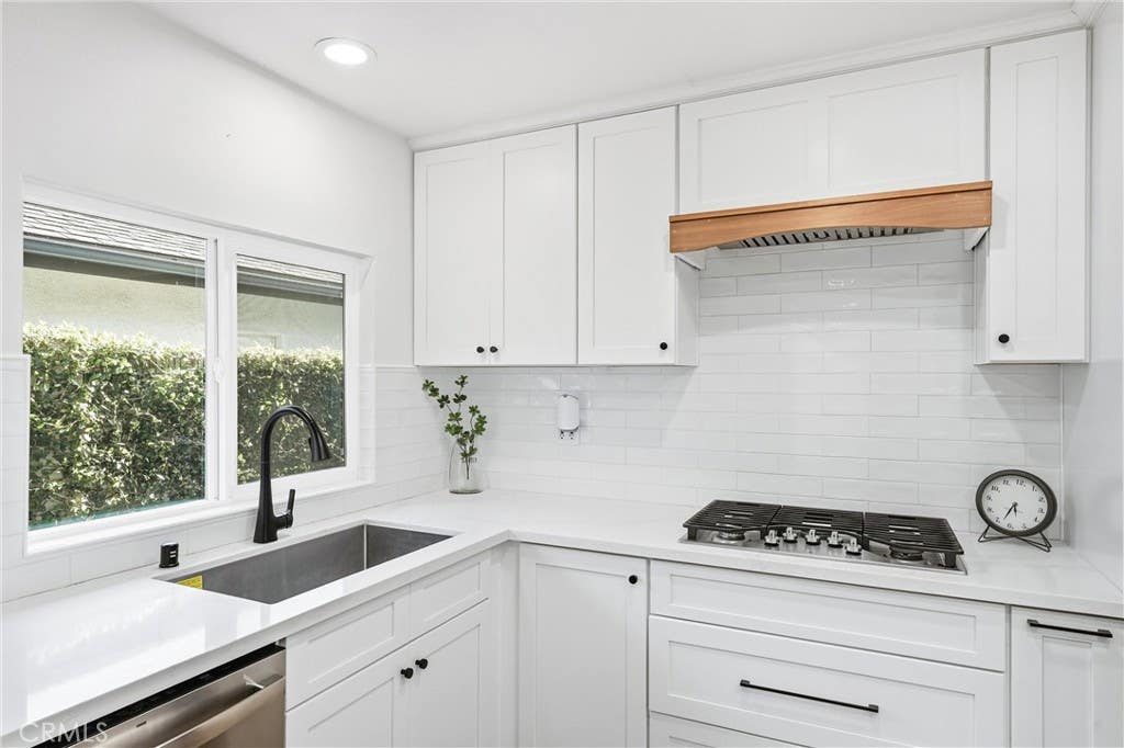 Photo of 1467 N Kathleen LN, Orange, CA 92867 (MLS # OC26162494)