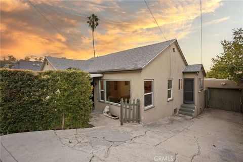 Property photo of 1119 princeton drive, glendale, ca 91205