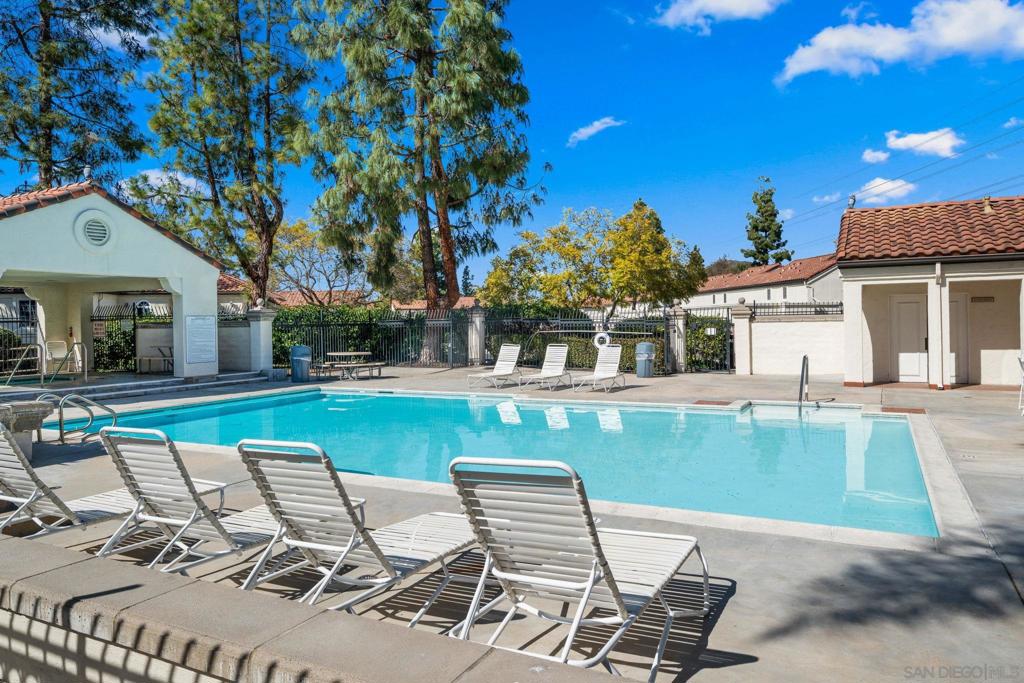 742 Eastshore Ter 98