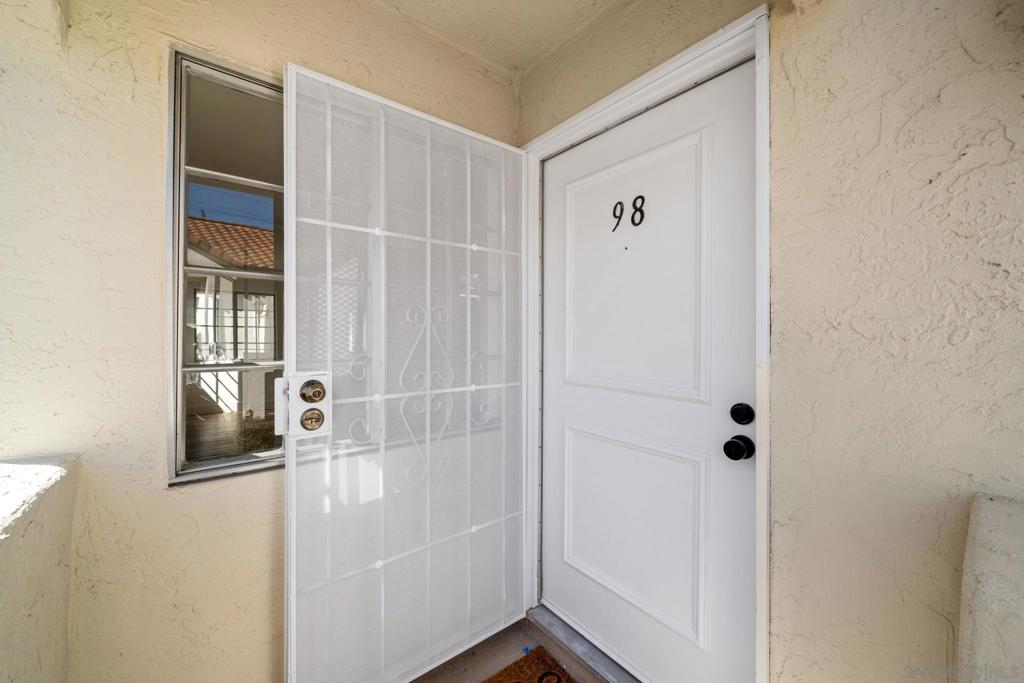 742 Eastshore Ter 98