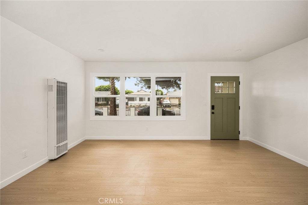 1339 W Magnolia