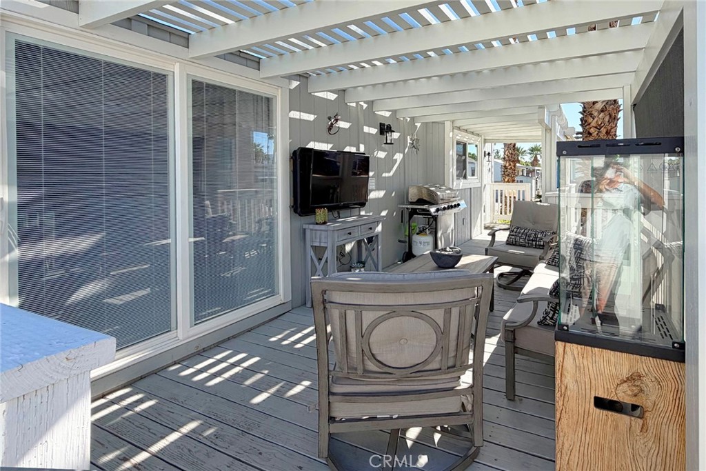 Desert Shadows RV Resort (33619) - Manufactured In Park