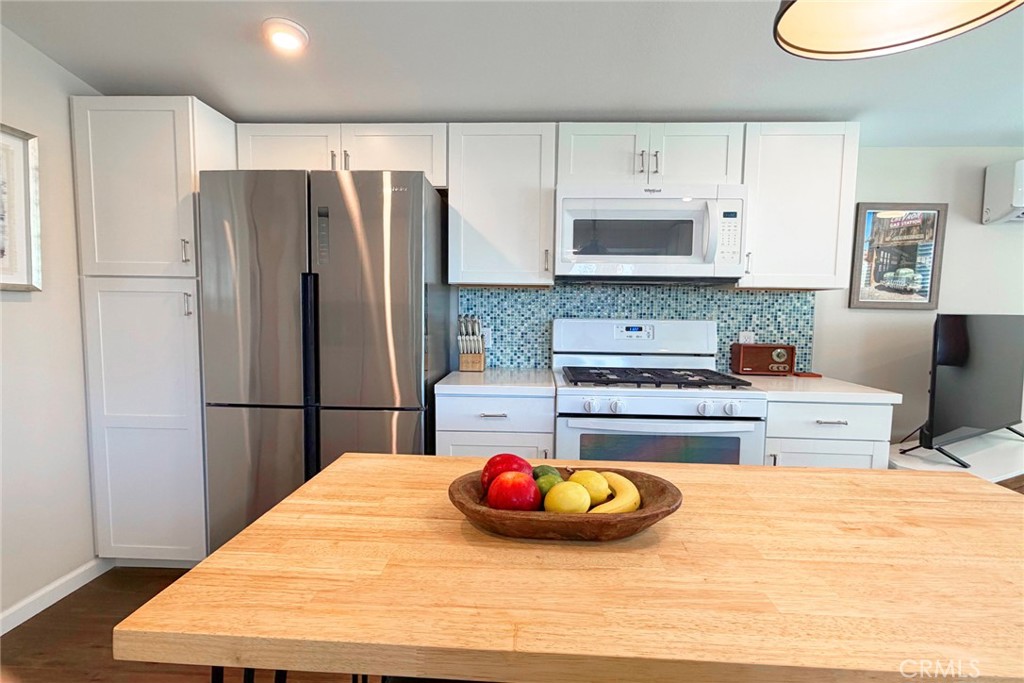 Desert Shadows RV Resort (33619) - Manufactured In Park