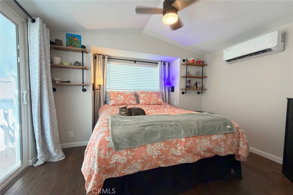 Desert Shadows RV Resort (33619) - Manufactured In Park