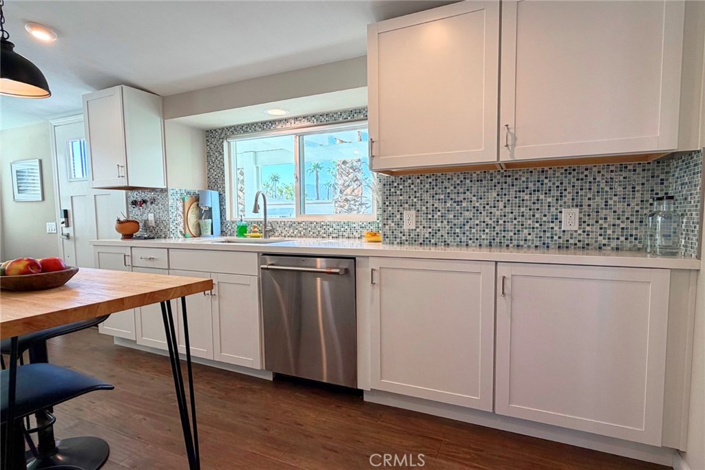 Desert Shadows RV Resort (33619) - Manufactured In Park