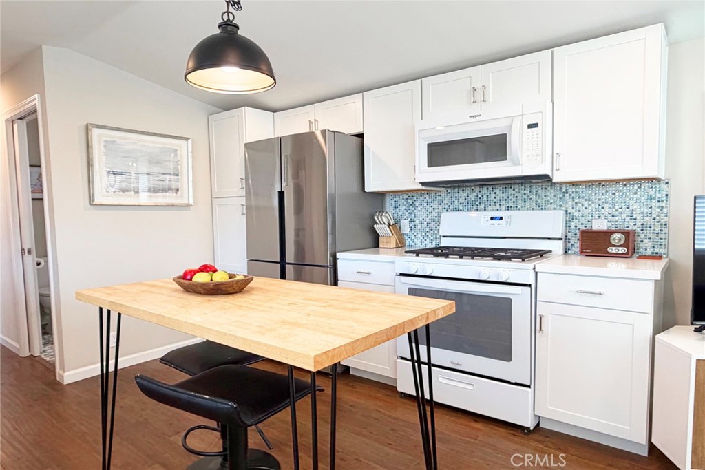 Desert Shadows RV Resort (33619) - Manufactured In Park