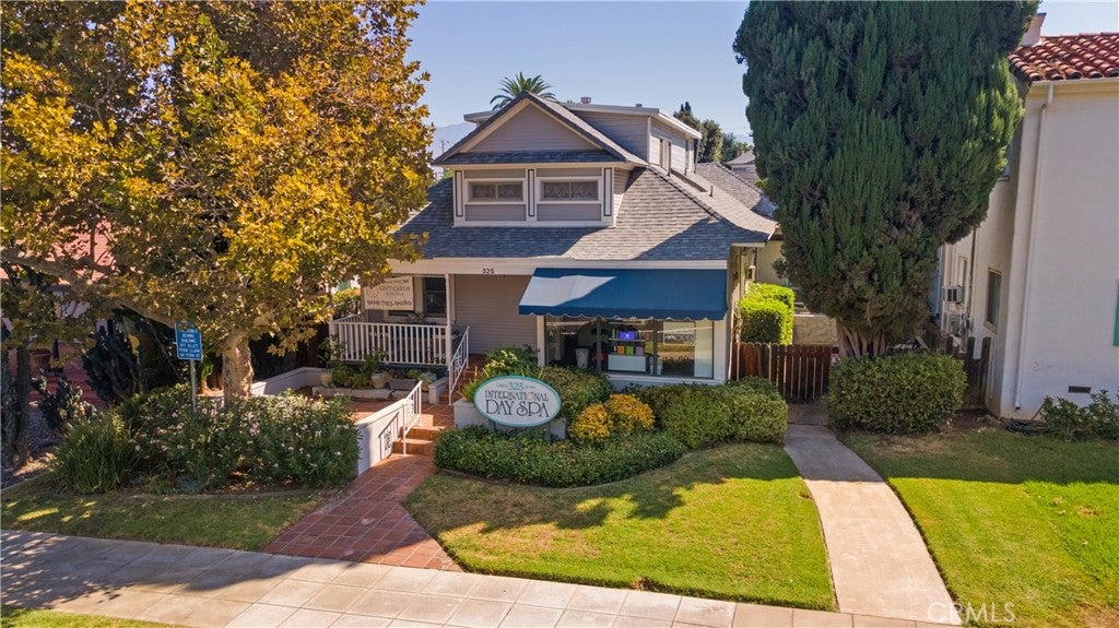 325 Cajon St, Redlands, CA 92373