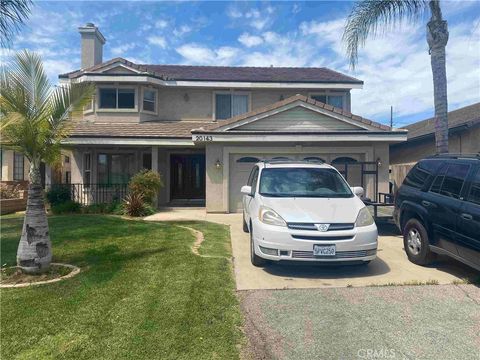 Photo of 20143 Rockwell RD, Corona, CA 92881 (MLS # SW26107784)