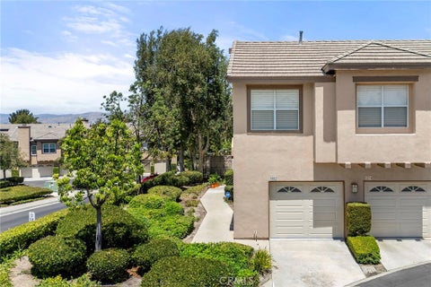Photo of 1382 S Country Glen Way Way, Anaheim Hills, CA 92808 (MLS # PW26166811)