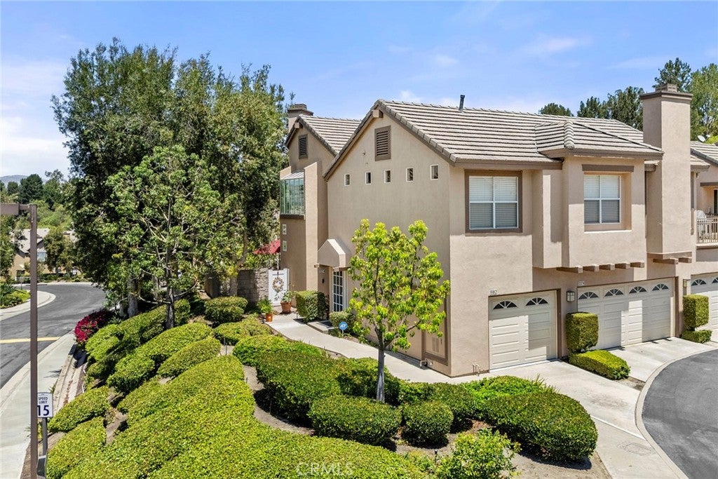 1382 S Country Glen Way Way, Anaheim Hills CA 92808