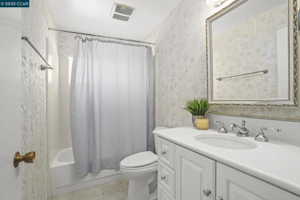 EL SOBRANTE - Residential