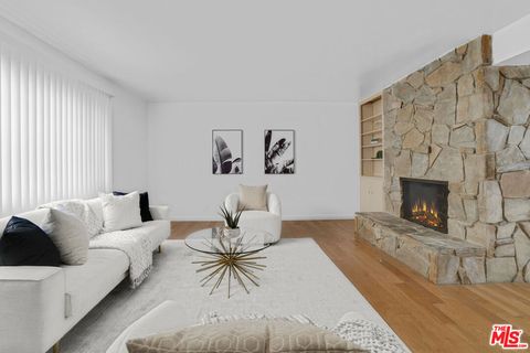 Photo of 6740 Springpark Avenue #101, Los Angeles, CA 90056 (MLS # 26731129)