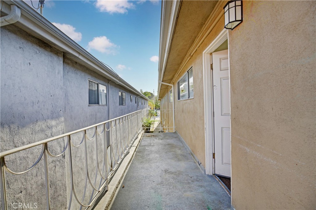 7333 Comstock Avenue